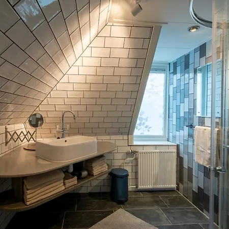 Gogh וילה מדמבליק