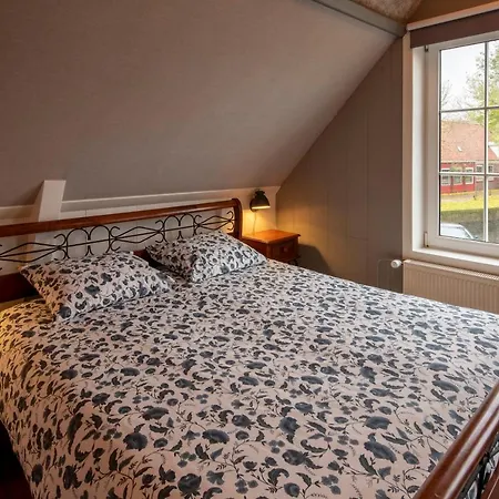 וילה Gogh מדמבליק