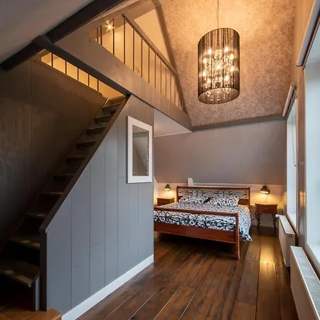 Gogh וילה מדמבליק